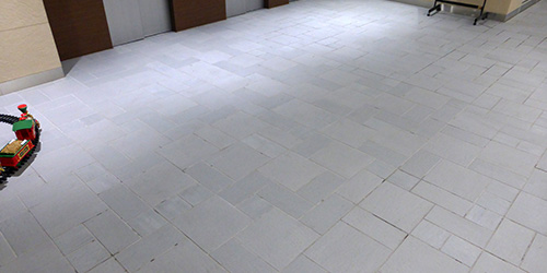 高速振動ポリッシャー洗浄風景2