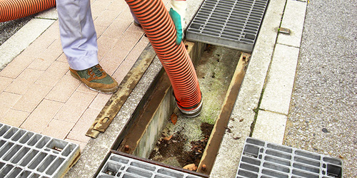 雨水桝・グレーチング清掃作業風景4