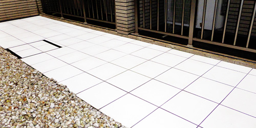 石材コケ除去清掃作業風景4