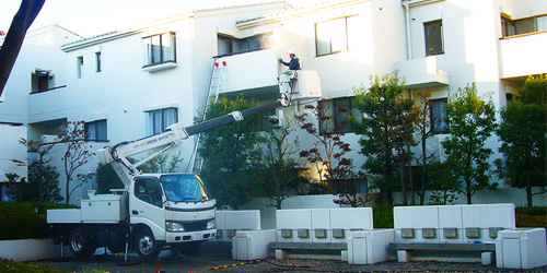 高所外壁清掃作業風景2