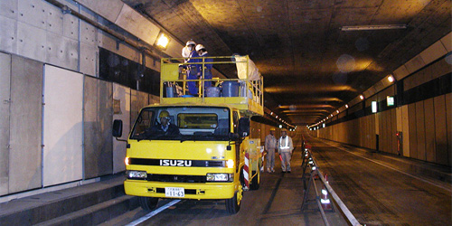 照明器具清掃風景1