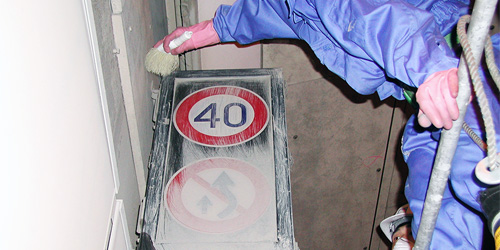 標識清掃作業風景2