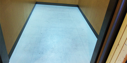 コーティング作業風景1