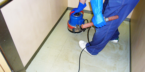 コーティング作業風景2